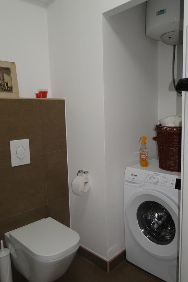 Apartment Galerija Tuzla Esterno foto