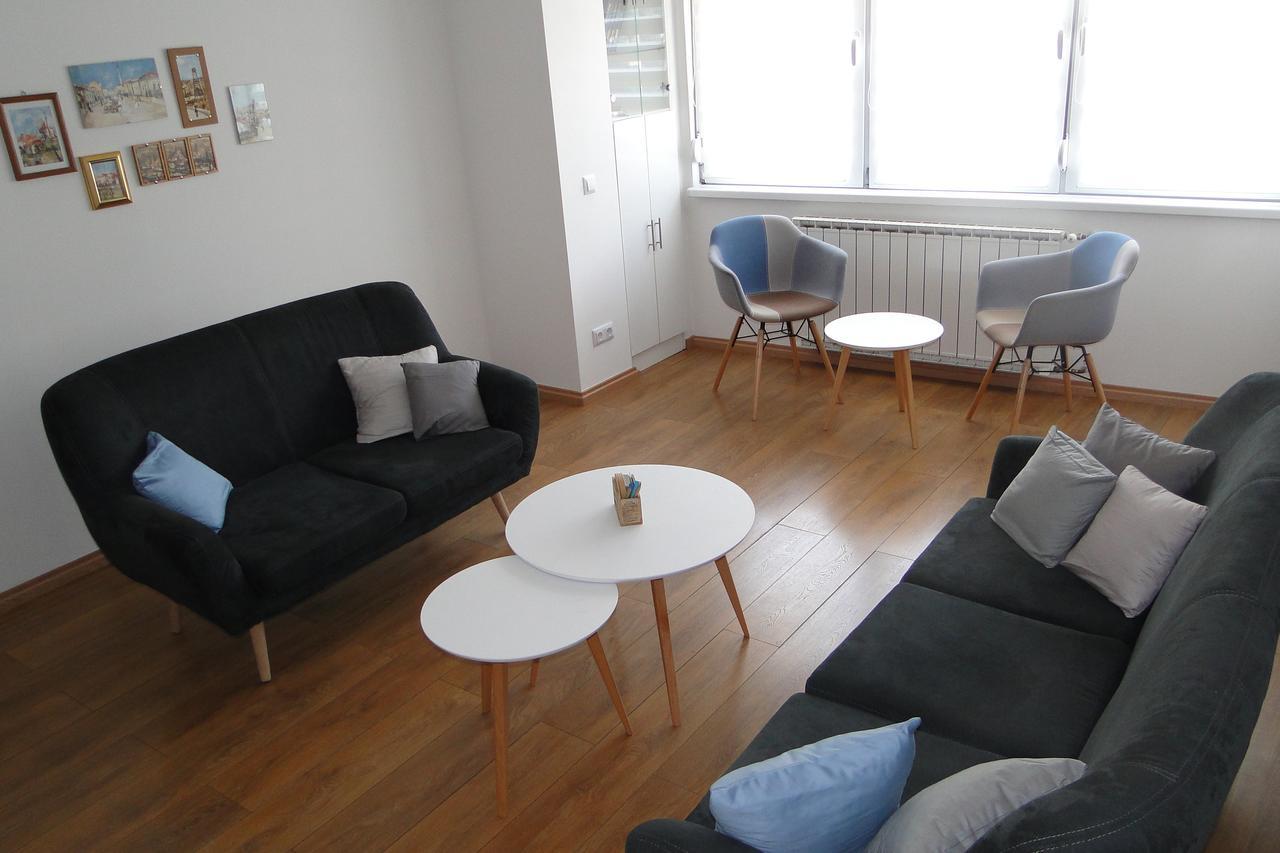 Apartment Galerija Tuzla Esterno foto