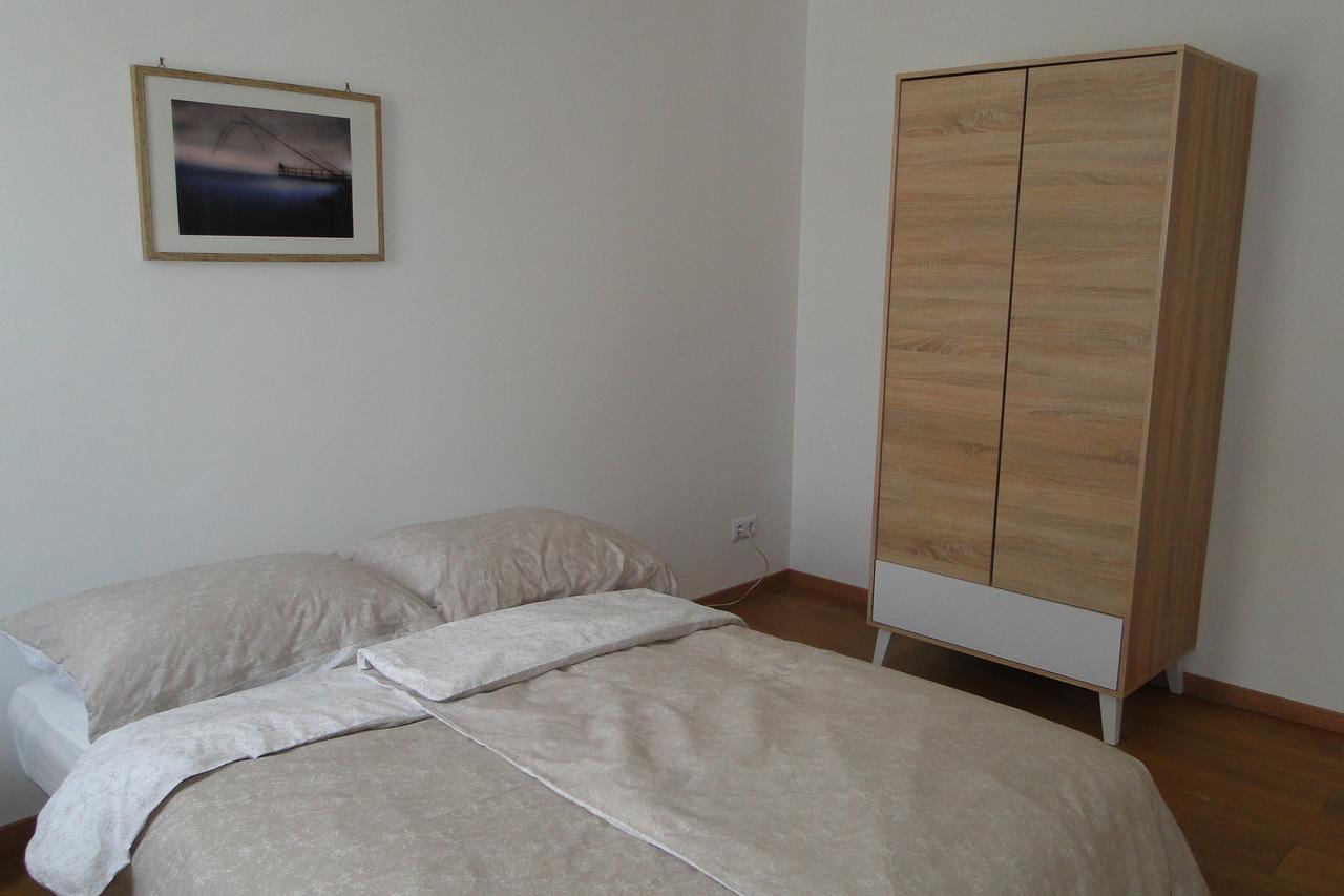 Apartment Galerija Tuzla Esterno foto